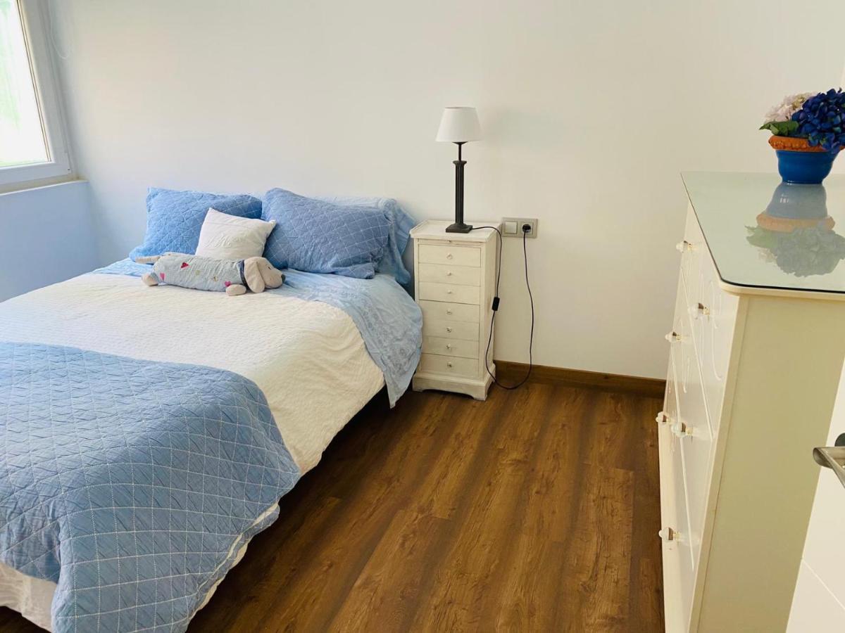 Appartamento Apartamento céntrico y moderno Ferrol Esterno foto