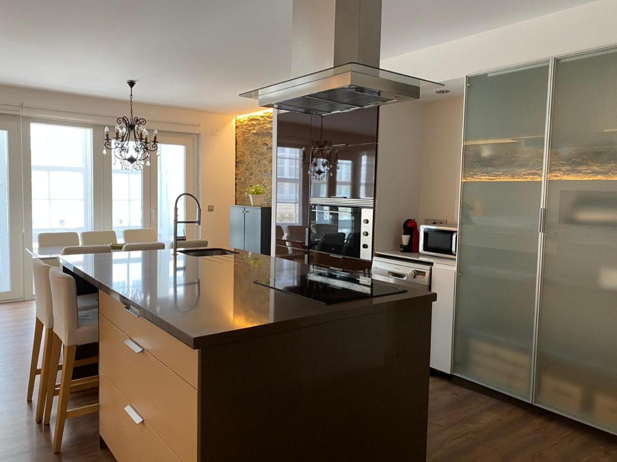 Appartamento Apartamento céntrico y moderno Ferrol Esterno foto