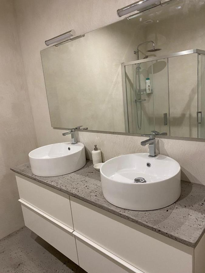 Appartamento Apartamento céntrico y moderno Ferrol Esterno foto