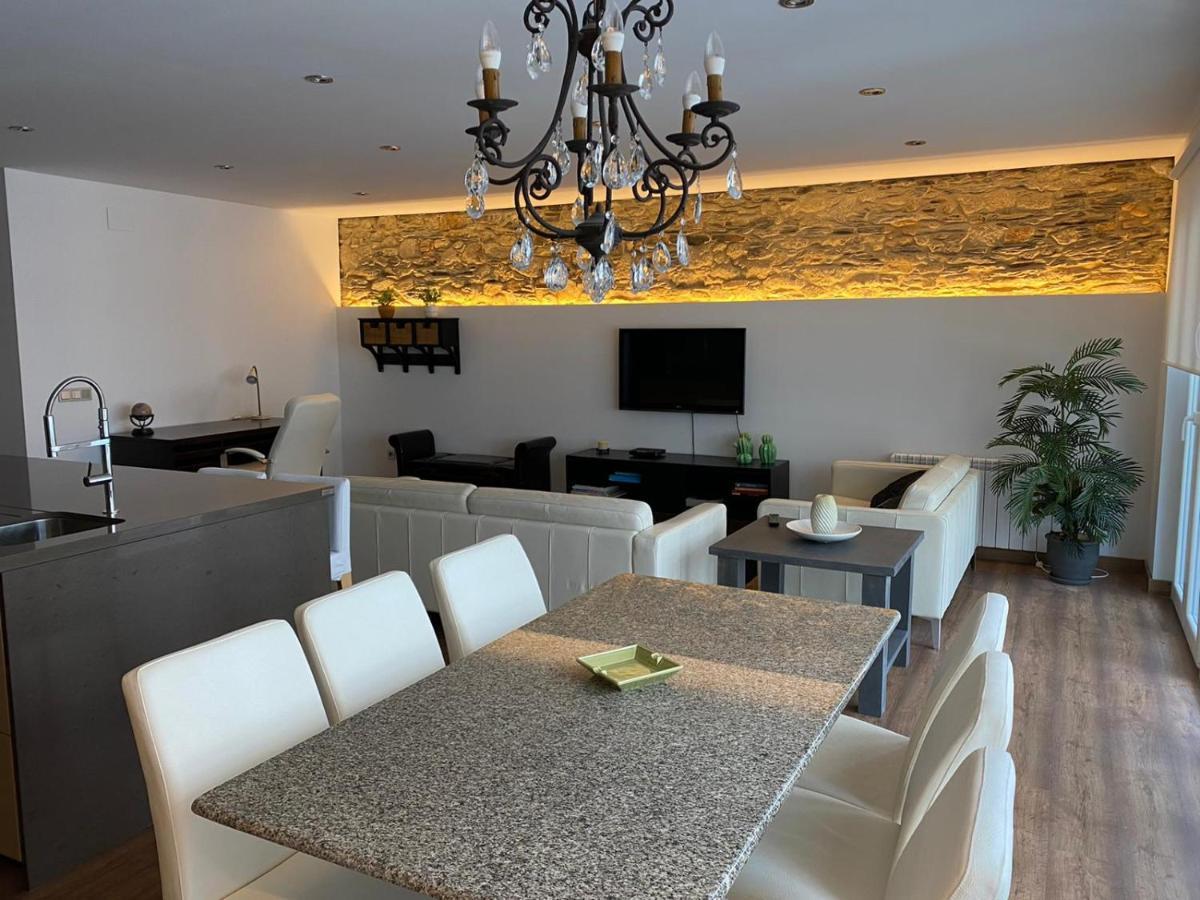 Appartamento Apartamento céntrico y moderno Ferrol Esterno foto